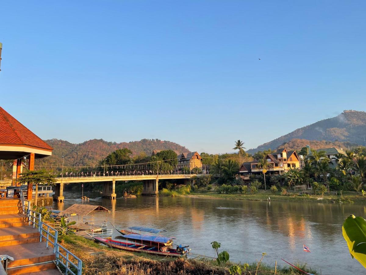 Saranya River House สรัญญาริเวอร์เฮาส์ Mae Ai Eksteriør billede
