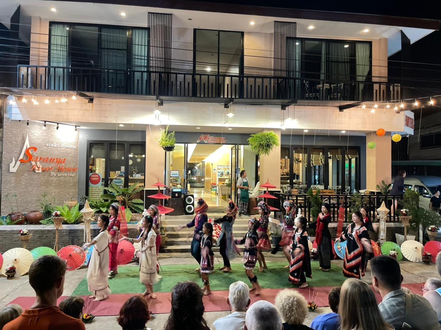 Saranya River House สรัญญาริเวอร์เฮาส์ Mae Ai Eksteriør billede